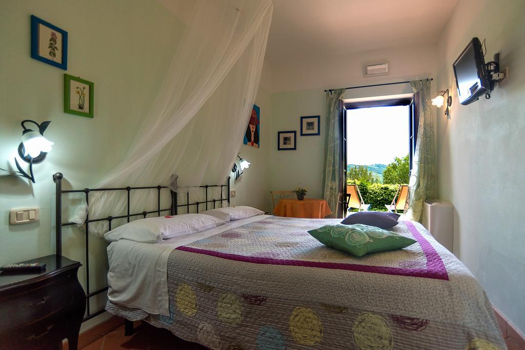 B&B 8380 Saturnia Terme Екстериор снимка